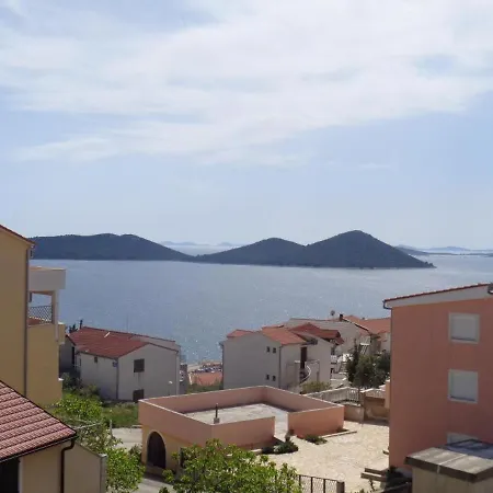Apartment In With Sea View, Balcony, Air Conditioning, Wifi 5144-6 *