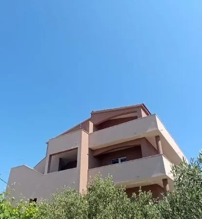 Apartment In With Sea View, Balcony, Air Conditioning, Wifi 5144-6 *