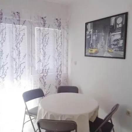 In With Sea View, Balcony, Air Conditioning, Wifi 5144-6